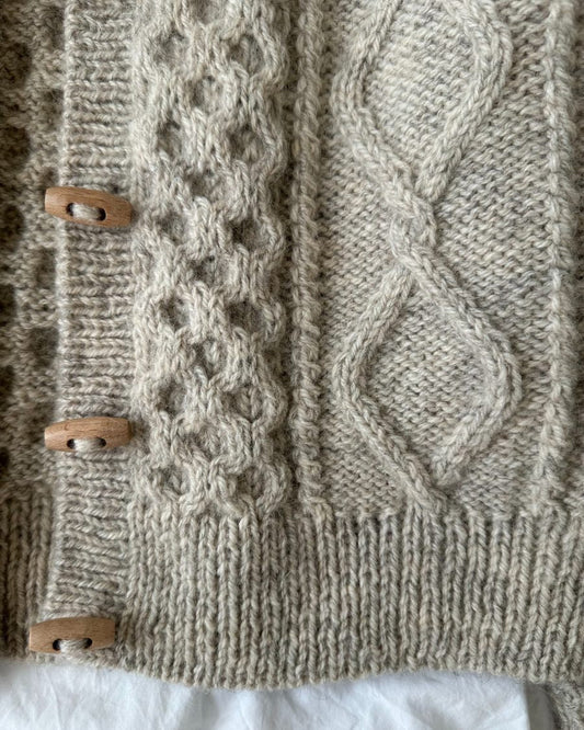 Wollpaket Dagmar Jacket von Petite Knit aus Fivel von Rauma